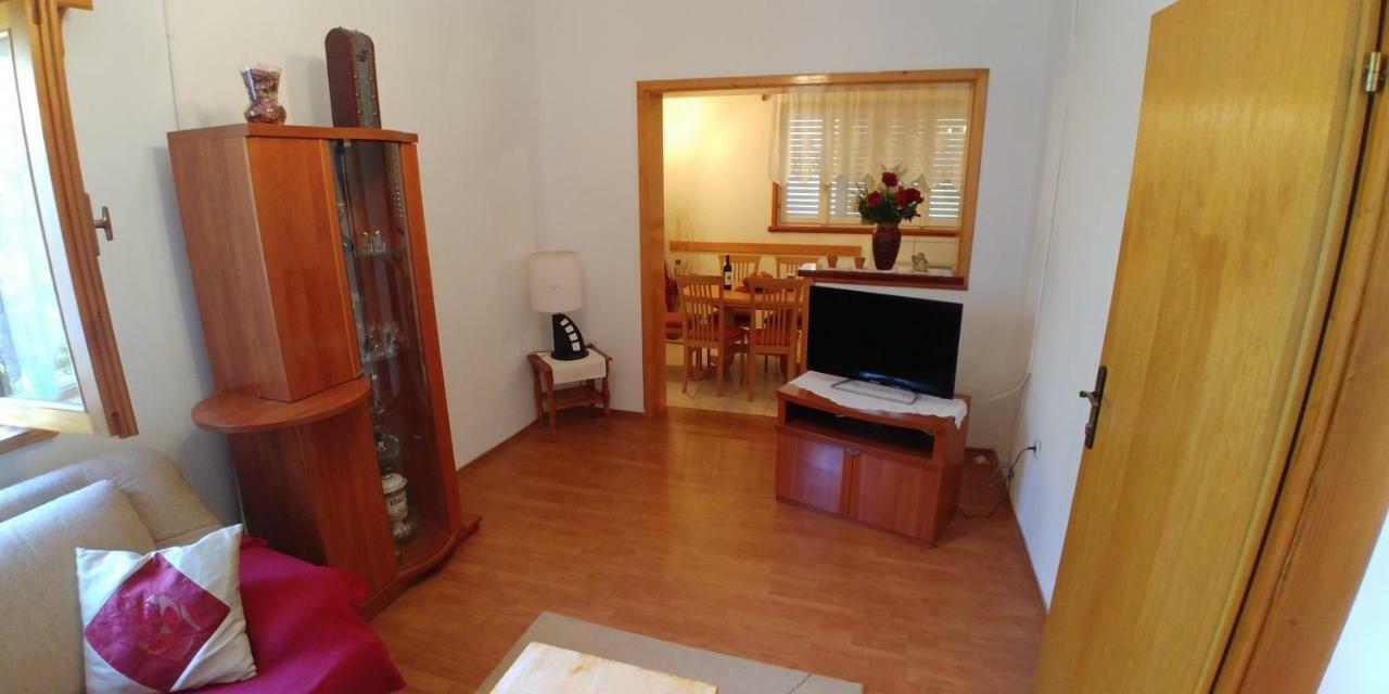 Apartment Nike Orebic Bagian luar foto