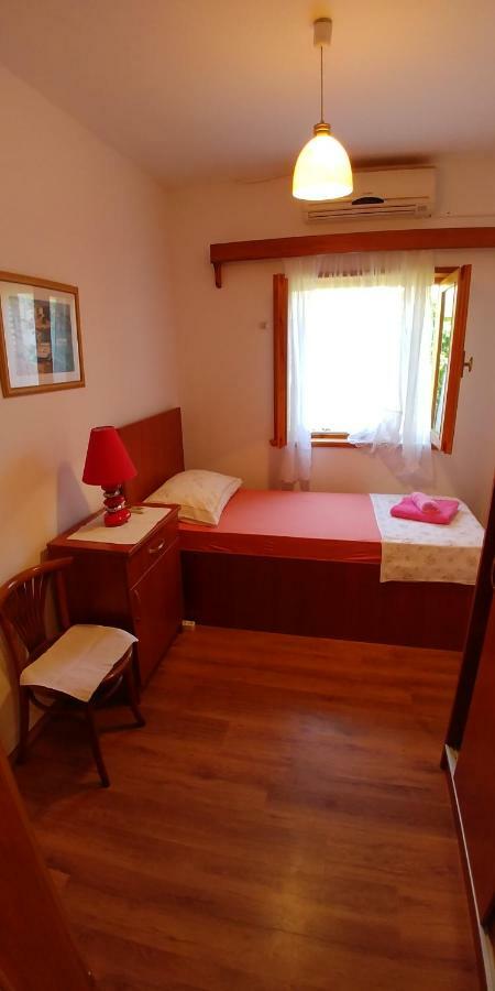 Apartment Nike Orebic Bagian luar foto